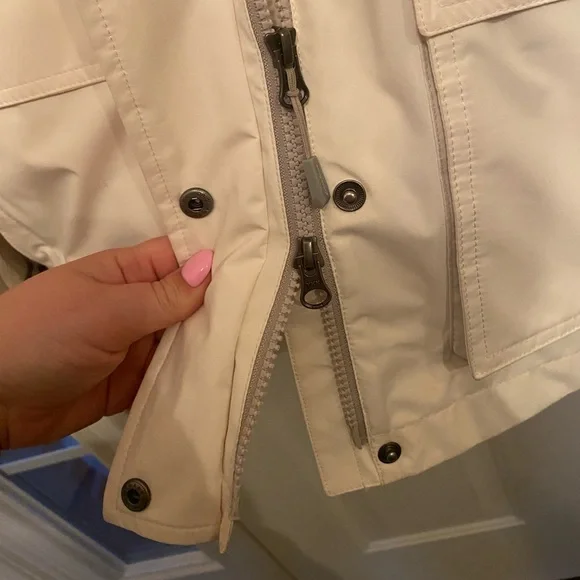 Women’s Fall Jacket - Picture 10 of 12